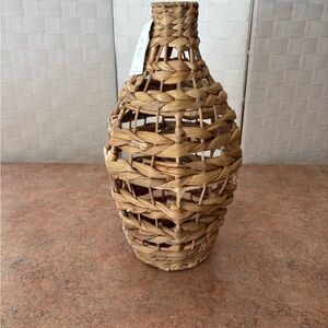 Woven Wicker - seagrass Decorative Vase in Natural Tan